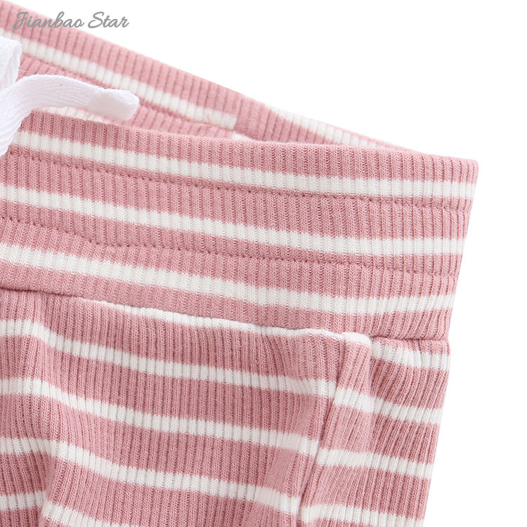 Babykleidung f&uuml;r Neugeborene