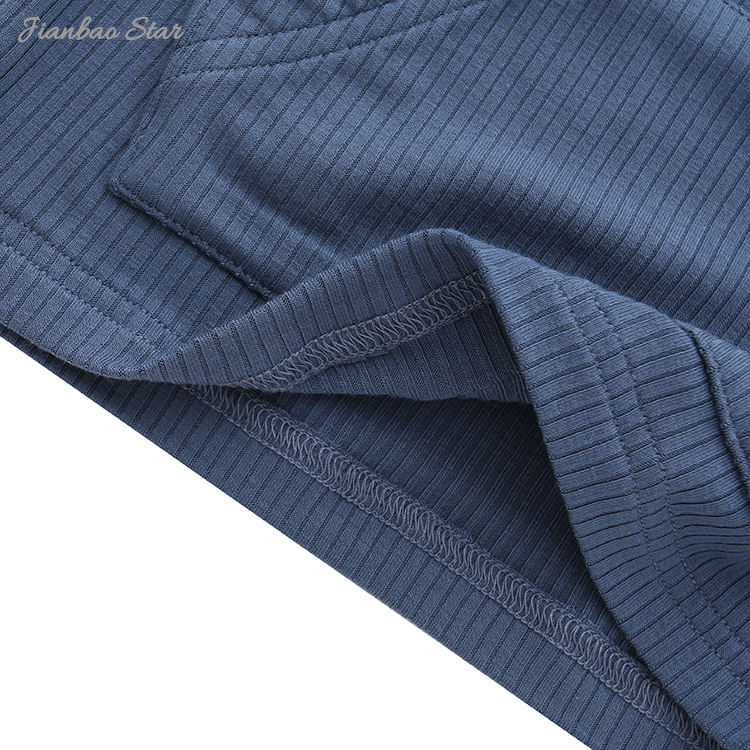 v&ecirc;tements doux pour b&eacute;b&eacute;