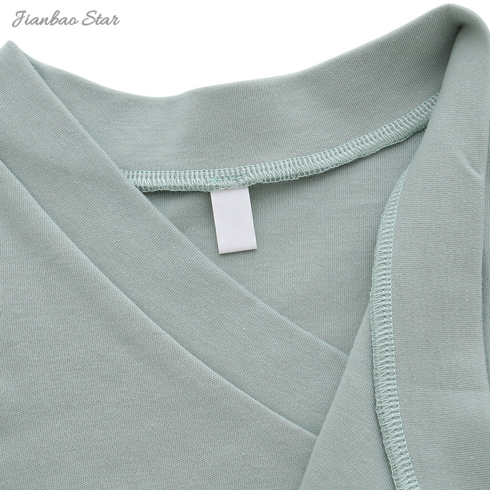 beaux v&ecirc;tements de b&eacute;b&eacute;