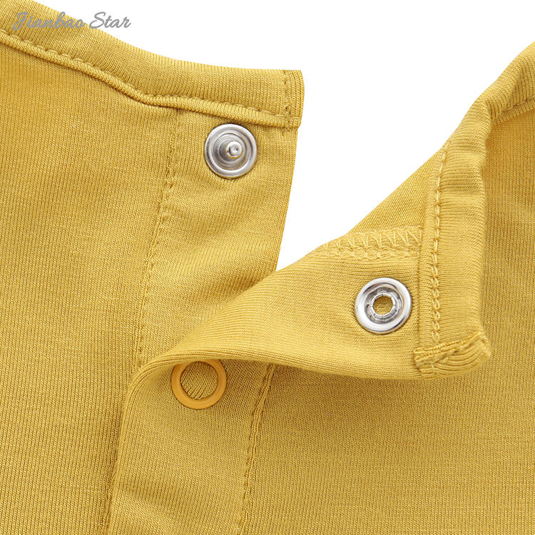 superweiche Babykleidung