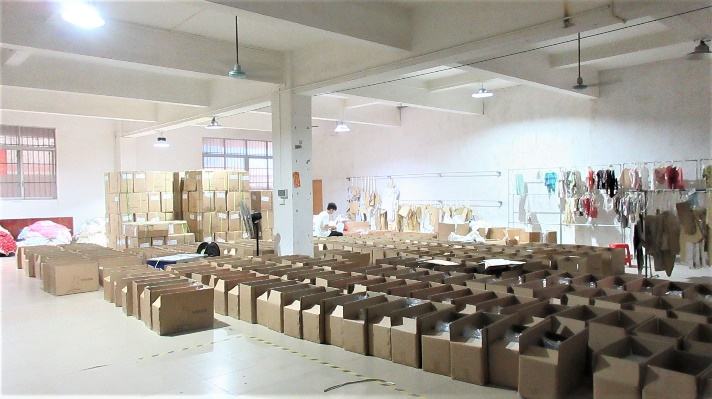 hochwertige Babykleidung