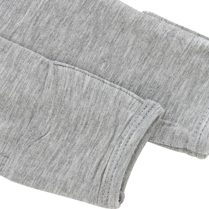 Neugeborene Babykleidung