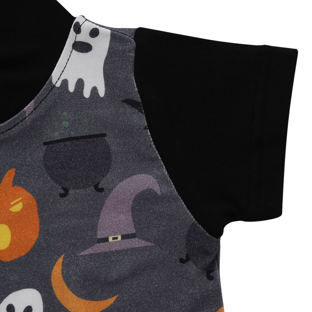 Kleidung f&uuml;r Neugeborene