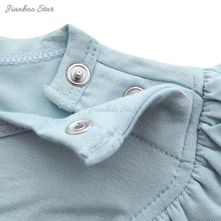 macac&otilde;es de menina