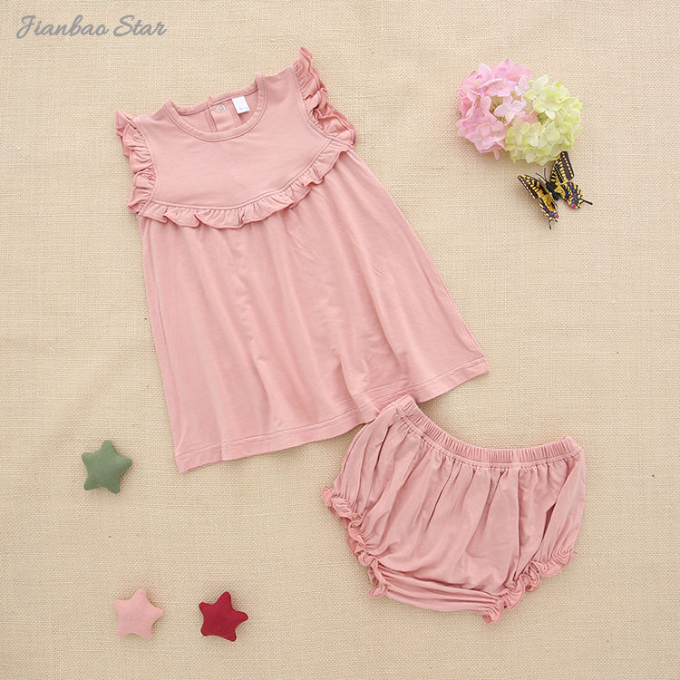 roupas de beb&ecirc; modernas