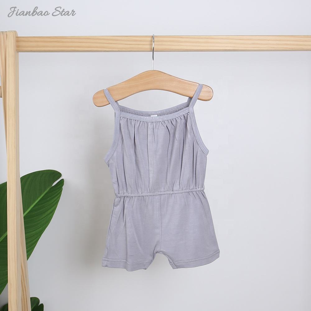 sch&ouml;ne Babykleidung